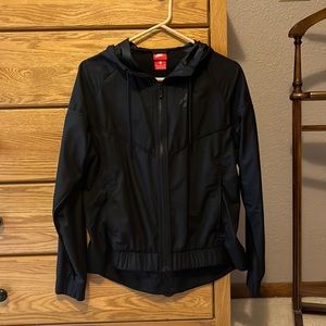 Nike black windbreaker - medium